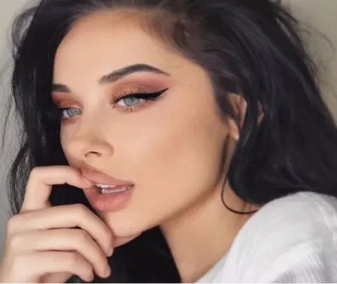 Extra Dose Of Glow Palette