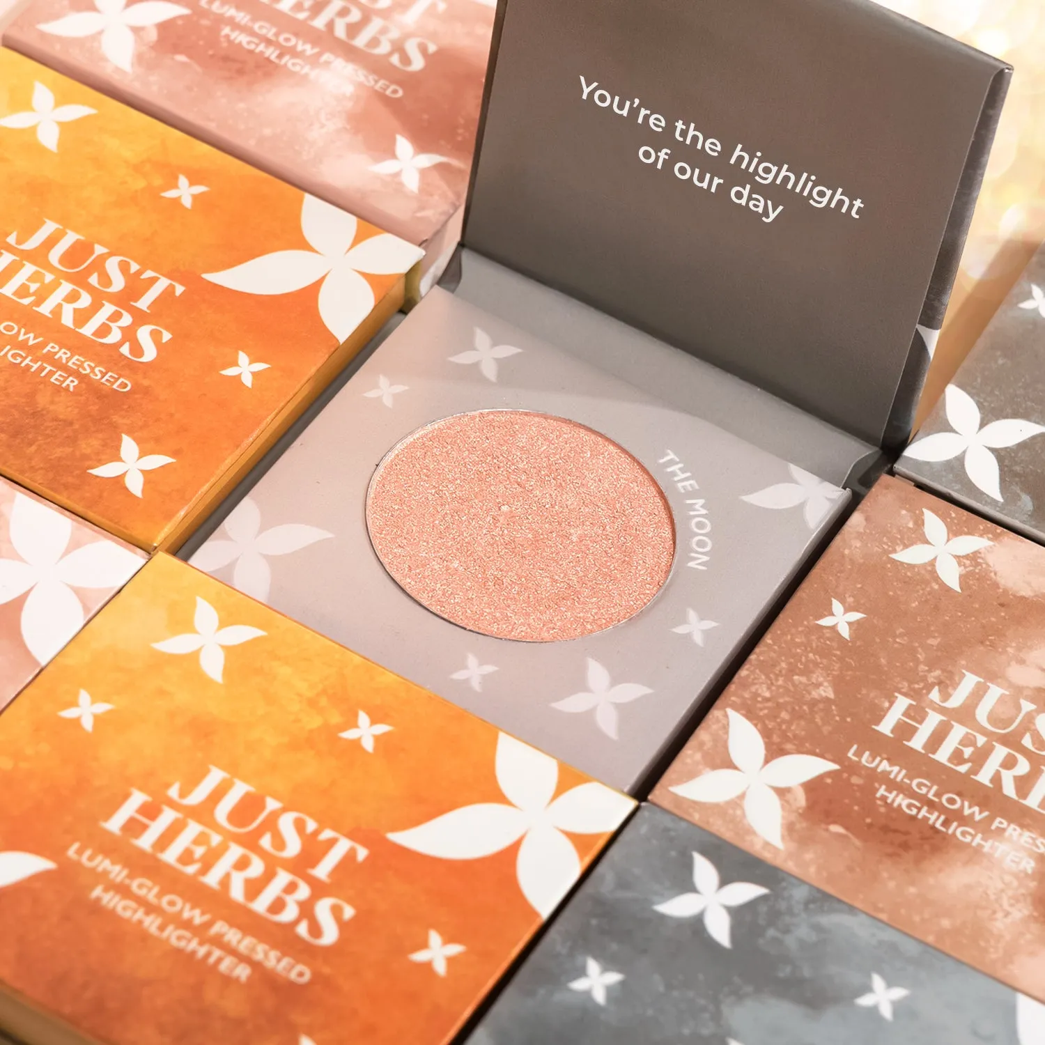 Lumi-glow Pressed Highlighter with Shea Butter and Amla - The Sun