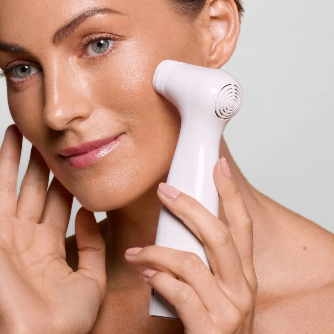 NIRA Pro Anti-Ageing Laser
